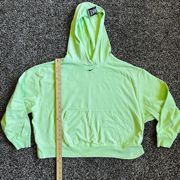 Nike Tops - Nike Women's Green Hoodie